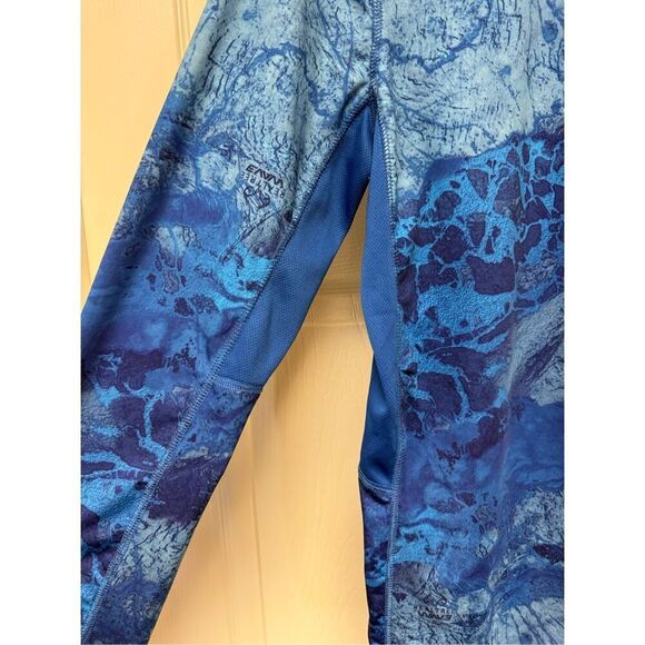 Realtree Fishing Blue Long Sleeve Wick Away Long Sleeve Shirt sz S EUC - Picture 4 of 6